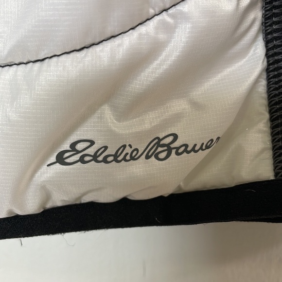 Eddie Bauer Emberlite Hybrid Vest black and white medium like new - Picture 7 of 10